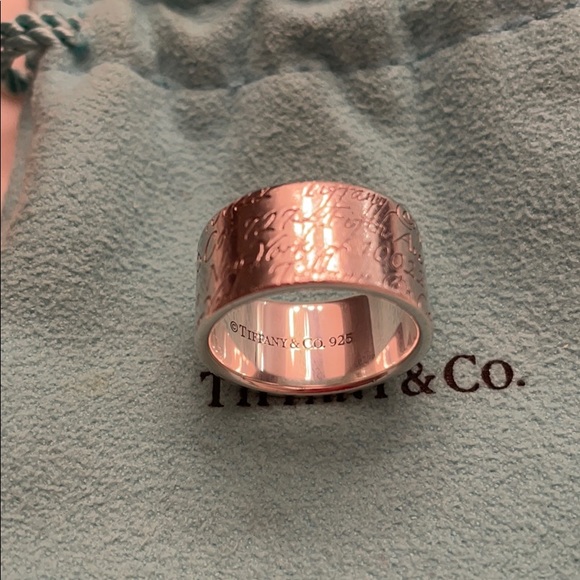 Tiffany & Co. Ring - Picture 3 of 3